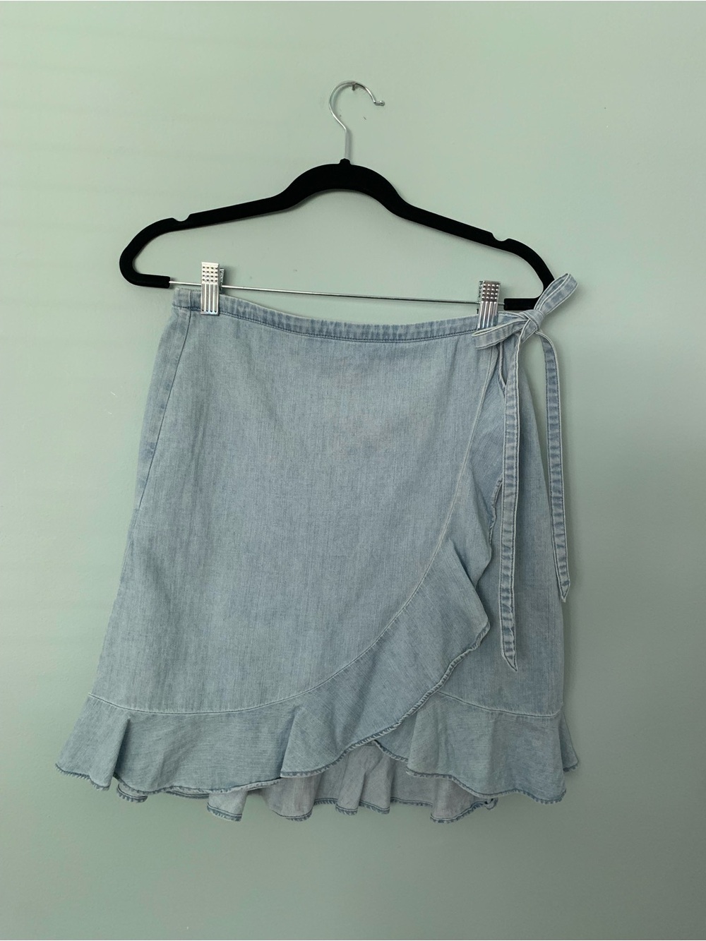 J. Crew Merchantile Light Wash Denim Wrap Skirt with Ruffle Trim